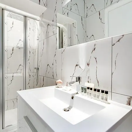 Sweet Inn - Ponthieu Apartment Paris
